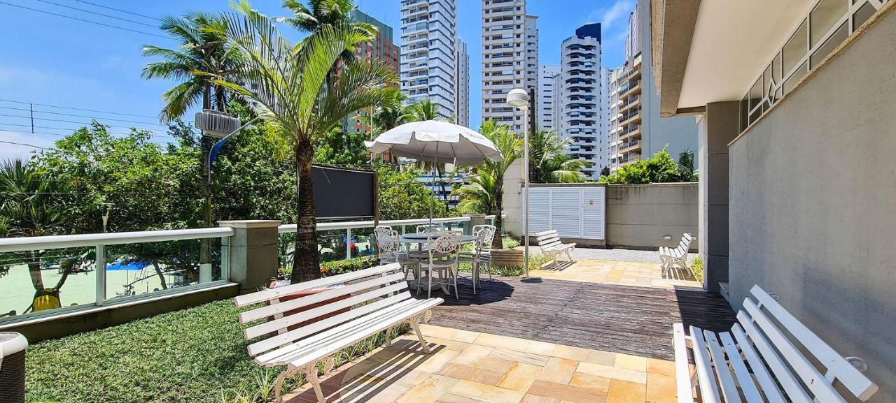 Apto Com Garagem E Lavanderia Em Frente A Praia Guarujá Dış mekan fotoğraf